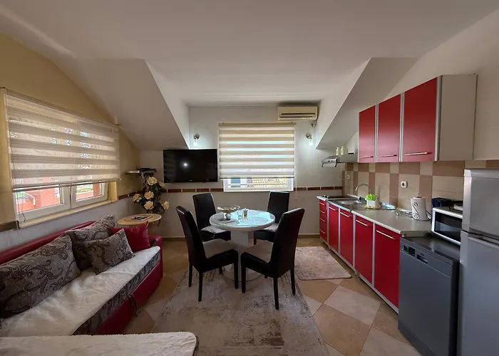 Apartments Scepanovic